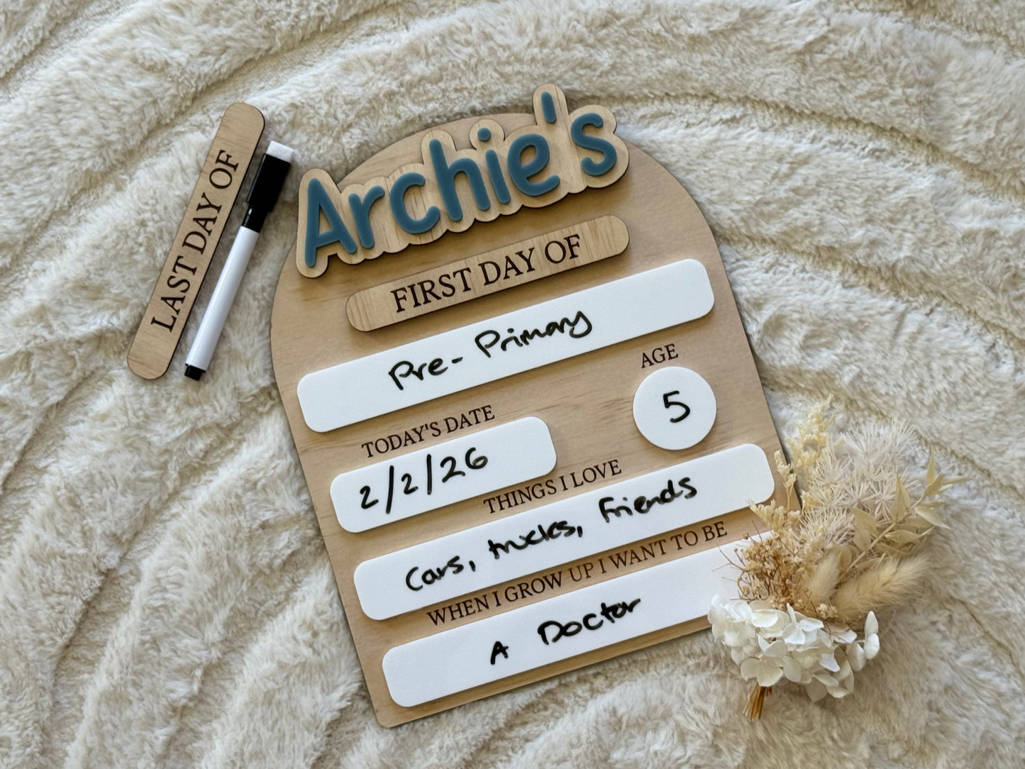 Interchangeable Arch First/Last Day Board
